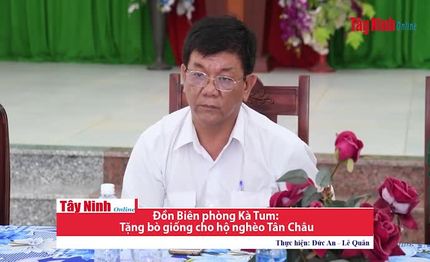 Đồn Biên phòng Kà Tum: Tặng bò giống cho 2 hộ nghèo tại Tân Châu