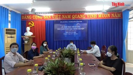 Khai mạc Hội giảng nhà giáo giáo dục nghề nghiệp toàn quốc năm 2021