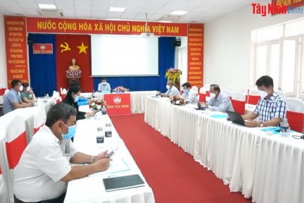 UB.MTTQ Việt Nam tỉnh tiếp nhận quà ủng hộ công tác phòng chống dịch Covid-19