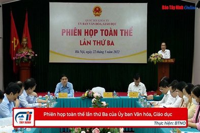 Phiên họp toàn thể lần thứ Ba của Ủy ban Văn hóa, Giáo dục