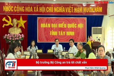 Bộ trưởng Bộ Công an trả lời chất vấn