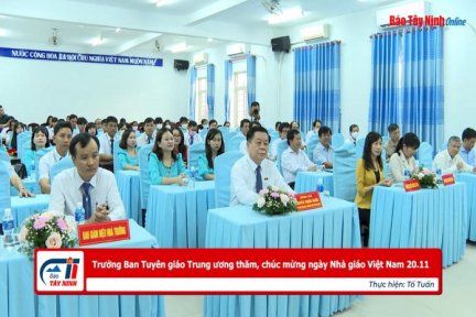 Trưởng Ban Tuyên giáo Trung ương thăm, chúc mừng ngày Nhà giáo Việt Nam 20.11