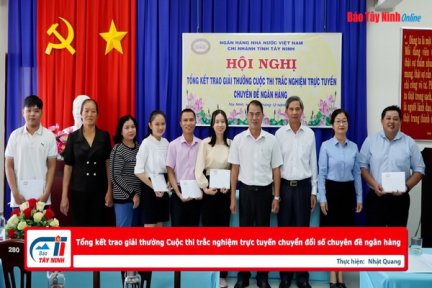 Tổng kết trao giải thưởng Cuộc thi trắc nghiệm trực tuyến chuyển đổi số chuyên đề ngân hàng