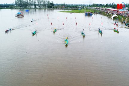 Sôi nổi Giải đua xuồng mùa nước nổi tranh Cúp Truyền hình An Giang, Báo An Giang lần thứ I/2023