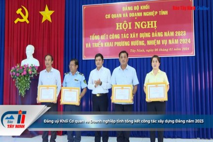 Đảng uỷ Khối Cơ quan và Doanh nghiệp tỉnh tổng kết công tác xây dựng Đảng năm 2023