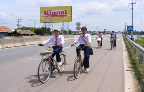 Ý thức chấp hành luật giao thông: Chú trọng giáo dục từ phía gia đình