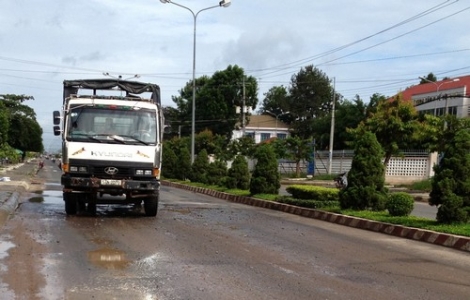 “Bẫy” trên đường ở thị trấn Tân Châu