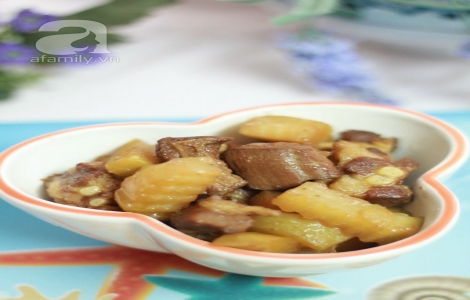 Vào bếp: Sườn kho su hào