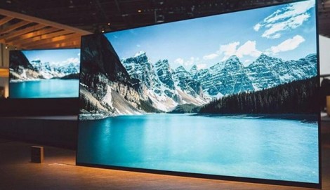 Sony ra mắt TV OLED 4K đầu tiên, không cần loa ngoài