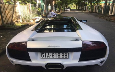 Lamborghini Murcielago LP640 của đại gia quận 7 thay "áo" mới