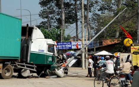 Công bố số điện thoại đường dây nóng bảo đảm trật tự ATGT dịp lễ 2.9