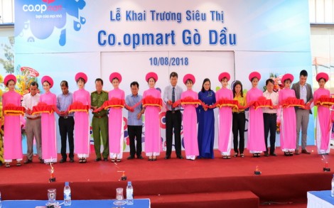 Khai trương Co.opmart Gò Dầu