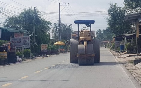 Chú trọng nâng cao chất lượng sửa chữa, dặm vá đường