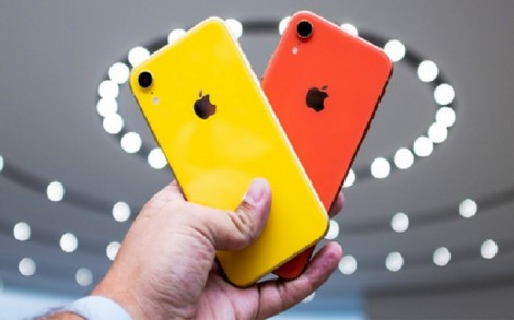 Một số mẫu iPhone XR 'cháy hàng' sau khi cho đặt trước