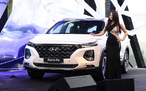 Hyundai Santa Fe 2019 giá cao nhất 1,245 tỷ tại Việt Nam