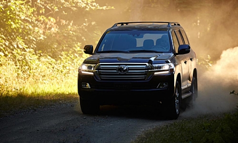 SUV cỡ lớn Toyota Land Cruiser 2019 giá gần 4 tỷ tại Việt Nam