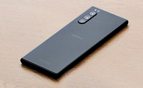 Xperia 2 lần đầu lộ ảnh