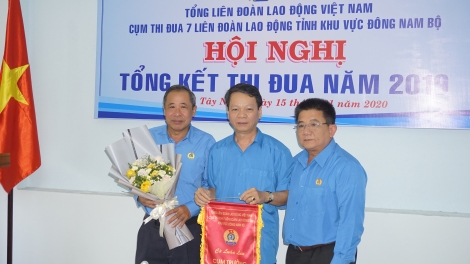 Cụm thi đua 7 LĐLĐ tỉnh khu vực Đông Nam bộ tổng kết thi đua năm 2019