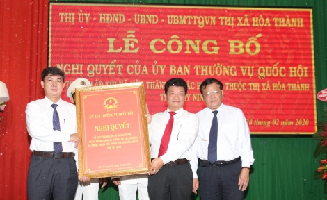 Công bố thành lập thị xã Hoà Thành