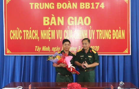 Trung tá Lê Phúc Diện được được bổ nhiệm làm Chính ủy Trung đoàn Bộ binh 174