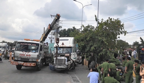 Y án sơ thẩm tài xế container ngủ gật gây tai nạn khiến 5 người chết ở Trảng Bàng