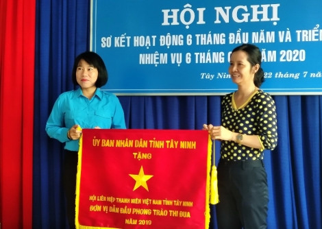 Sơ kết công tác thi đua khen thưởng Khối thi đua 1