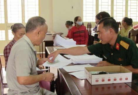 TP.Tây Ninh,huyện Châu Thành: Chi trả chế độ trợ cấp một lần cho các đối tượng chính sách