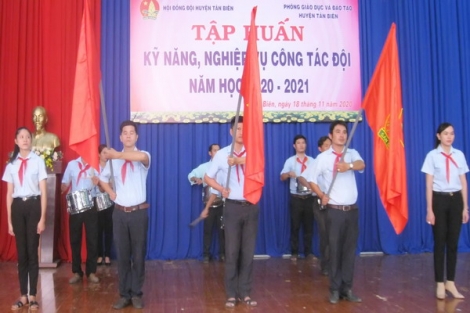 Tân Biên: Tập huấn kỹ năng, nghiệp vụ công tác Đội năm học 2020-2021