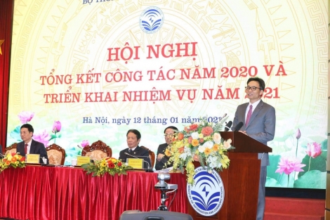 'Không chuyển đổi mạnh mẽ sẽ bị tụt hậu, thậm chí là chết'