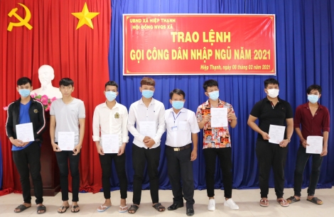 Gò Dầu trao lệnh gọi công dân nhập ngũ năm 2021