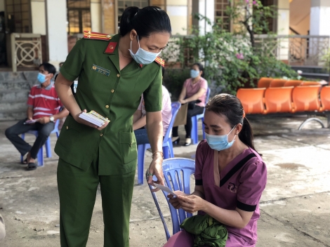 Tăng cường tuyên truyền triển khai cung cấp dịch vụ công về cư trú trên Cổng dịch vụ công