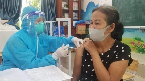 Sáng 9/12: Hơn 1 triệu ca COVID-19 tại Việt Nam đã khỏi bệnh; Có thể tiêm trộn mũi vaccine bổ sung, tăng cường không?