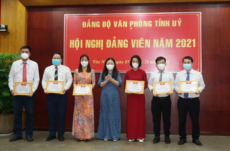 Hội nghị đảng viên Văn phòng Tỉnh uỷ năm 2021