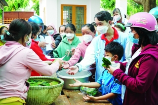 Chợ lá đầu tiên ở thành phố Tây Ninh