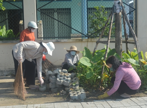 Hòa Thành: Ra quân xây dựng tuyến phố “Văn minh đô thị”