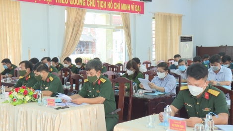 Hoà Thành: Sơ kết 3 năm thực hiện mô hình “Cán bộ, đảng viên dìu dắt quần chúng và cấp dưới”