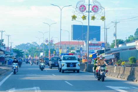 Trảng Bàng: Mít tinh, diễu hành hưởng ứng Ngày “Thế giới phòng, chống may tuý” và “Toàn dân phòng, chống ma tuý”