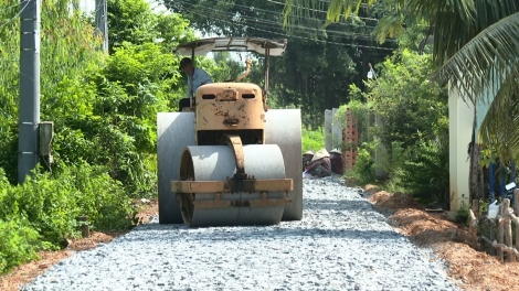 Xã Long Giang với phong trào làm đường giao thông nông thôn