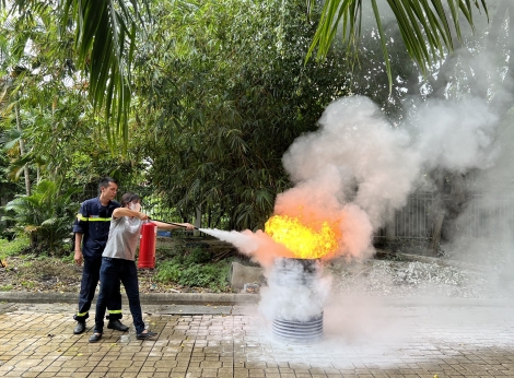 Huấn luyện phòng cháy chữa cháy cho cơ sở