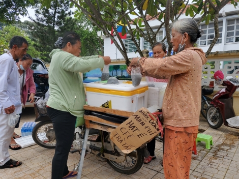 Nghĩa tình của người Tây Ninh