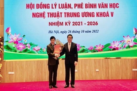 Ra mắt Hội đồng Lý luận, phê bình văn học, nghệ thuật Trung ương khóa V