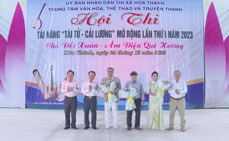 Điểm tin địa phương