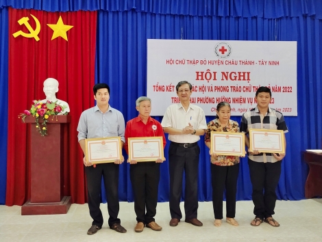 Năm 2022: Hội Chữ thập đỏ huyện Châu Thành thực hiện tốt cuộc vận động “Mỗi tổ chức, mỗi cá nhân gắn với một địa chỉ nhân đạo”