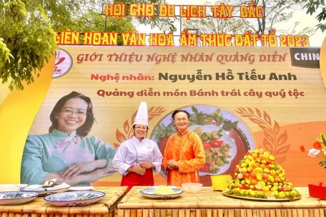 Tinh hoa ẩm thực ba miền tại Lễ hội Đền Hùng