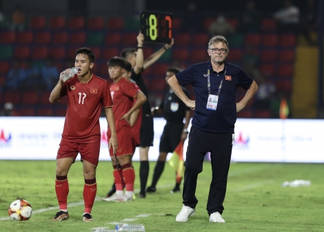 U22 Việt Nam: Những quyết định khó đoán từ HLV Troussier