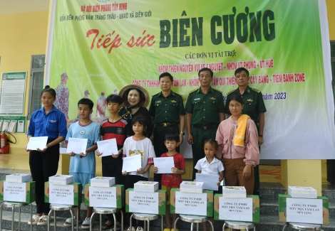 Tiếp sức biên cương