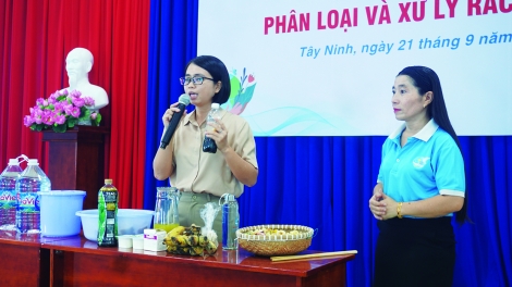 Hội Liên hiệp Phụ nữ tỉnh: Tập huấn phân loại và xử lý rác hữu cơ tại hộ gia đình