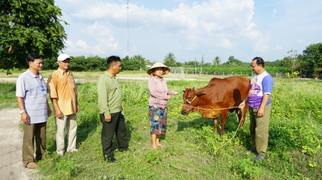 Huyện Tân Châu: Ðẩy mạnh thực hiện chính sách hỗ trợ giảm nghèo