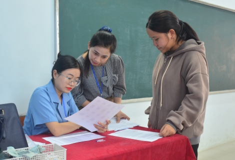 Dạy thêm, học thêm- hành lang pháp lý chưa rõ ràng