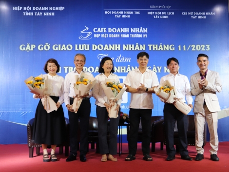 Họp mặt doanh nhân thường kỳ tháng 11: Toạ đàm “Vai trò doanh nhân ngày nay”